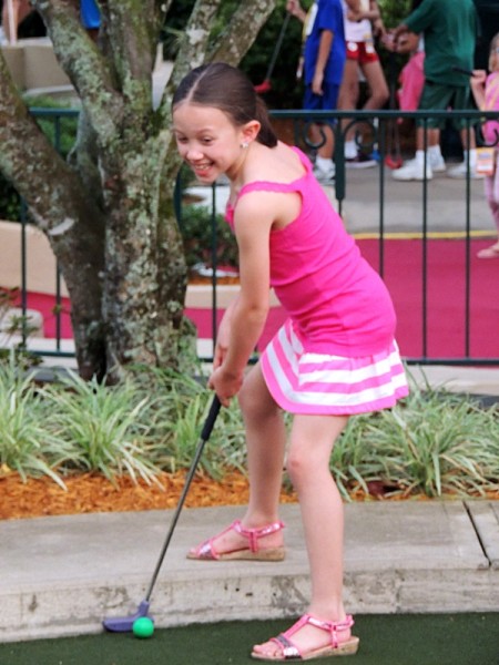 Disney Social Media Moms Fantasia Gardens Golf
