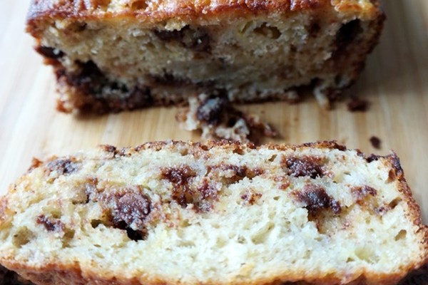 Quick & Easy Banana Bread Recipe Featured